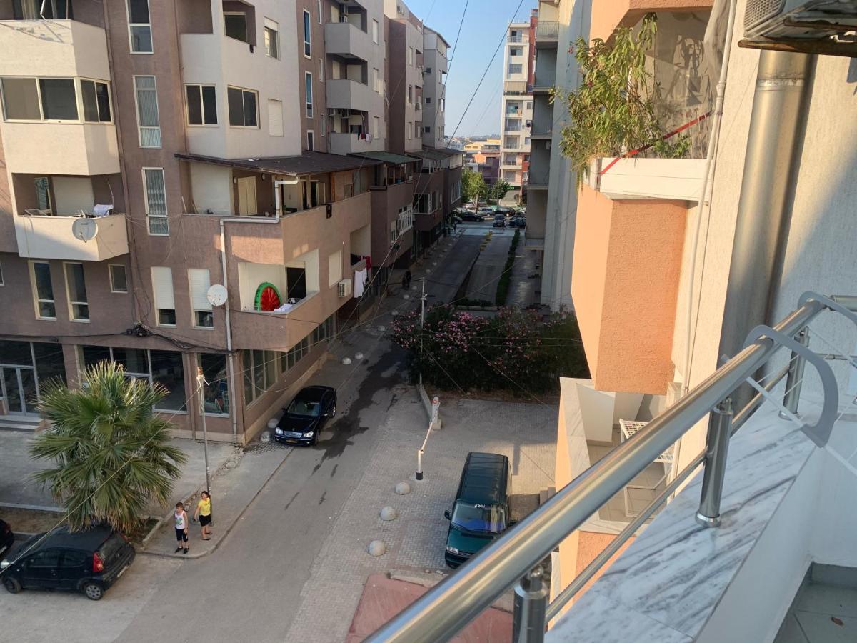 Appartamento Kokomani Durrës Esterno foto